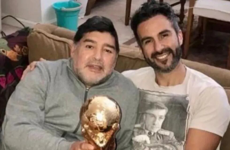 Diego Maradona y Leopoldo Luque, su médico. Ambos tuvieron una pelea días antes de la muerte del ex futbolista.