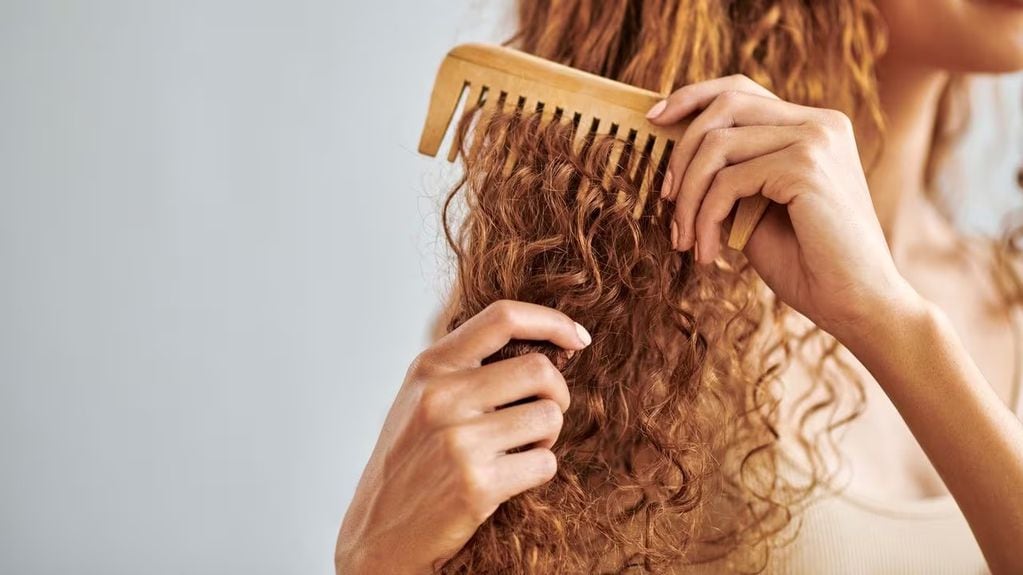 Este es el modo para que el pelo crezca largo y fuerte, con lo que tenés en tu casa.