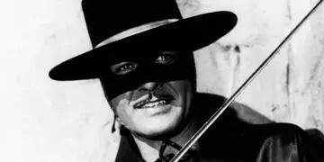 ¿Sabías que el Zorro murió en la Argentina donde se enamoró de una joven de 24 años? ¿Que su asistente mudo en realidad era un mimo? 
