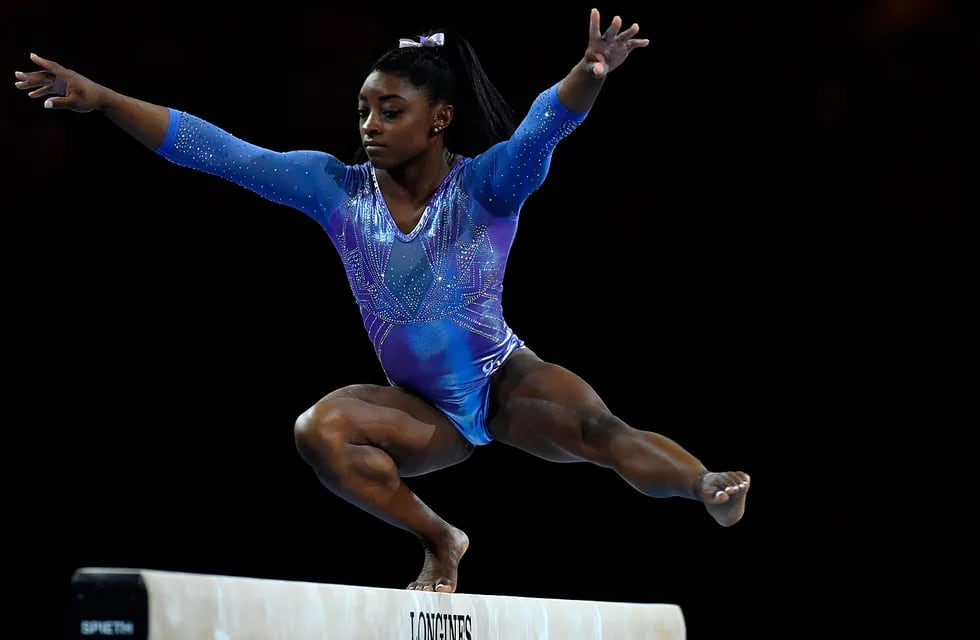 Juegos Olímpicos: la gimnasta estrella de EEUU prepara un salto que dará que hablar