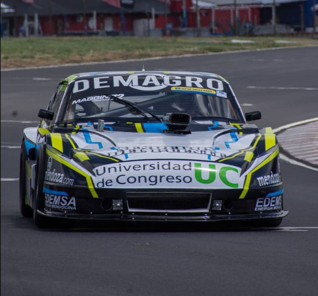 El tupungatino se quedó con la competencia de la Clase B del Procar 4000, segunda fecha del certamen que se disputó en el autódromo Oscar y Juan Gálvez de la Ciudad de Buenos Aires.