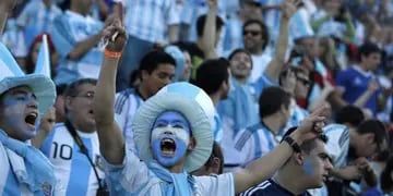 Hasta el momento, casi 8 mil argentinos sacaron boleto para ver a la Selección en la Copa del Mundo. Leé los consejos y andá preparado.