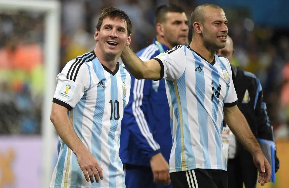 Mascherano defendió a Messi: “Es imposible desprestigiar a uno de los jugadores más importantes de la historia”
