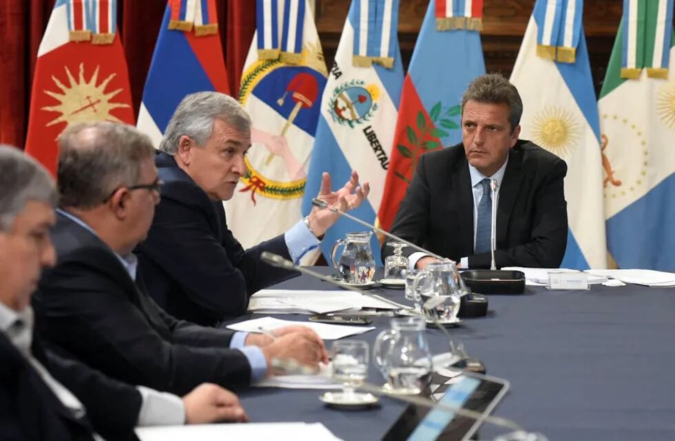 El presidente de la Cámara de Diputados de la Nación, Sergio Massa, se reunió con gobernadores del denominado Norte Grande.