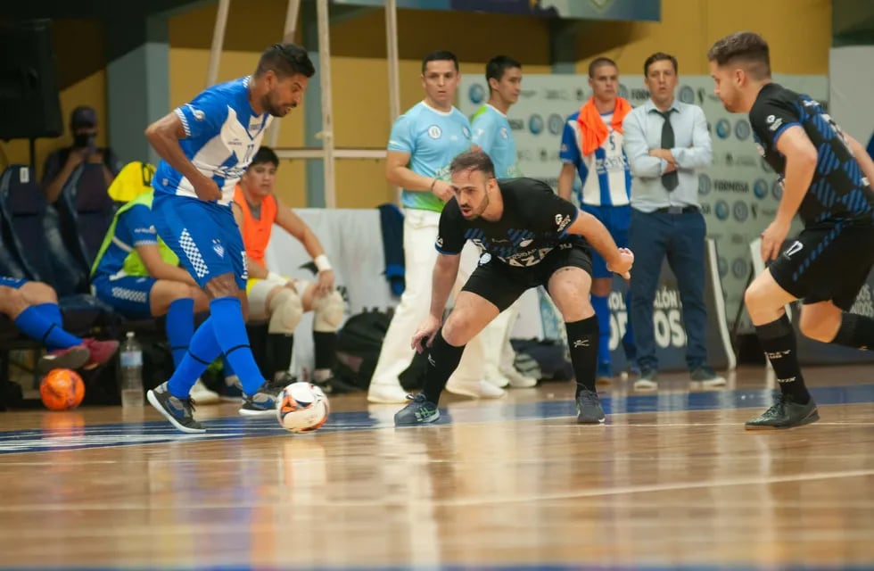 Magallanes venció en la final de la División de Honor a Jockey Club / Futsal de Primera.