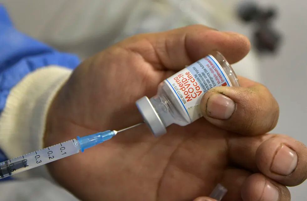 Solo el 4.5% de la población africana ha sido inmunizado con la primera dosis. Foto: Orlando Pelichotti  / Los Andes