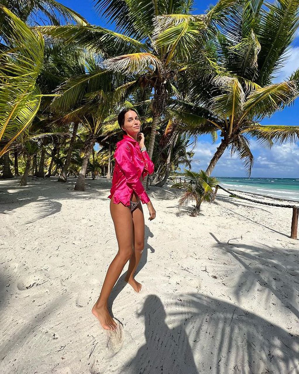 Zaira Nara paralizó Instagram con su bikini a lunares.