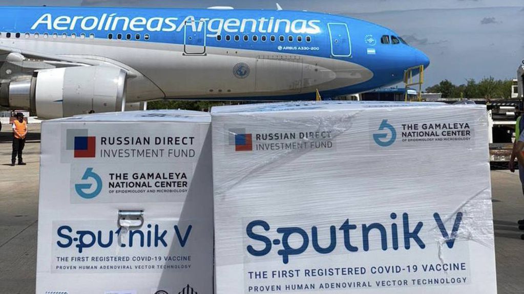 Esta semana se espera que lleguen 300.000 dosis más de la Sputnik V, de Rusia, en otro vuelo de Aerolíneas.