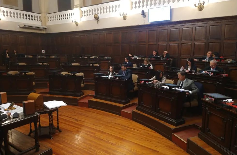 El PJ se ausentó de una nueva sesión de acuerdos en el Senado. Mariana Villa / Los Andes