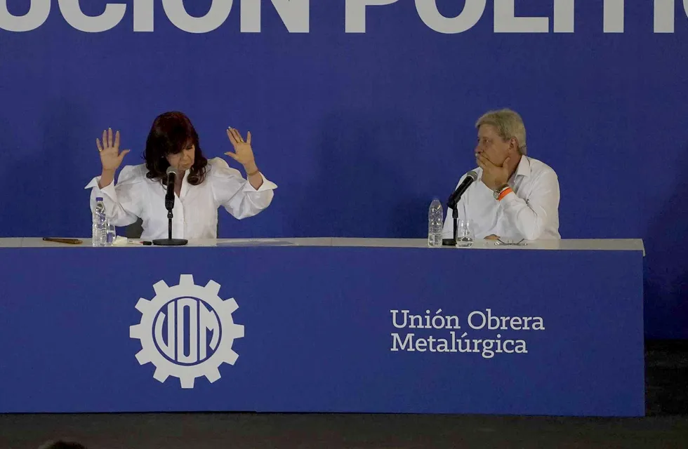 Cristina Kirchner habló sobre el intento de asesinato que sufrió: “No me di cuenta del arma que pretendía volarme la cabeza”. / Foto: Clarín