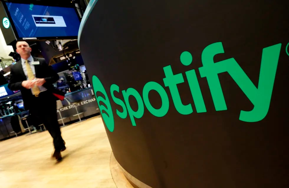 Resultados. Spotify logró más de 200 millones de suscriptores pagos, pero los resultados no son los esperados. (AP Foto/Richard Drew, archivo)