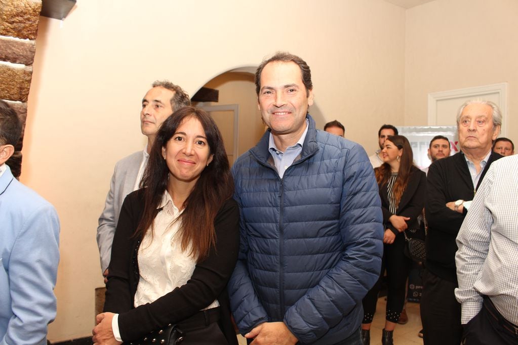 Emiliana Pérez Araujo y Mauricio Badaloni.