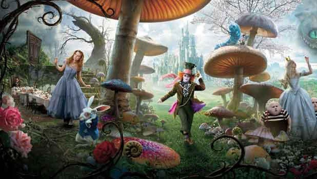 Alicia en el País de las Maravillas según Disney y Tim Burton.