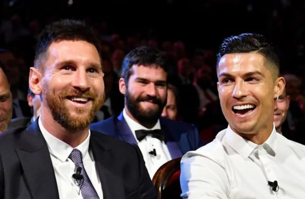 Lionel Messi y Cristiano Ronaldo, reiterados compañeros de premiación.