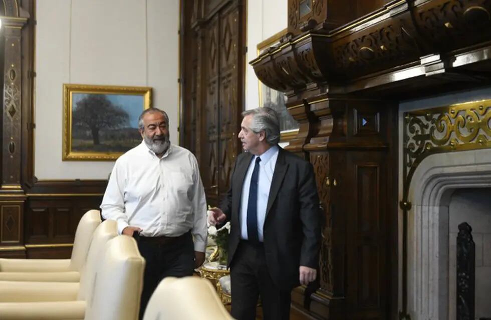 Alberto Fernández se reunió este jueves con el referente de la CGT, Héctor Daer. Foto: Twitter/@alferdez