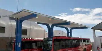 Inauguran la estación de GNC para el transporte público