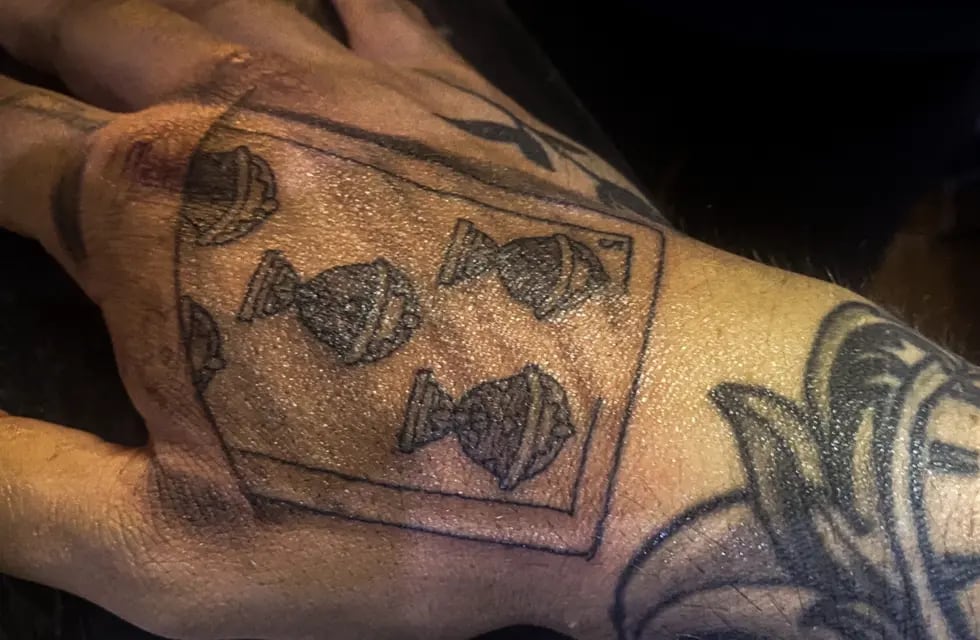 La Scaloneta en la piel: mendocinos inmortalizan la tercera copa en tatuajes, y algunos son impactantes. Foto: Emiliano Coria - Mendoza Tattoo