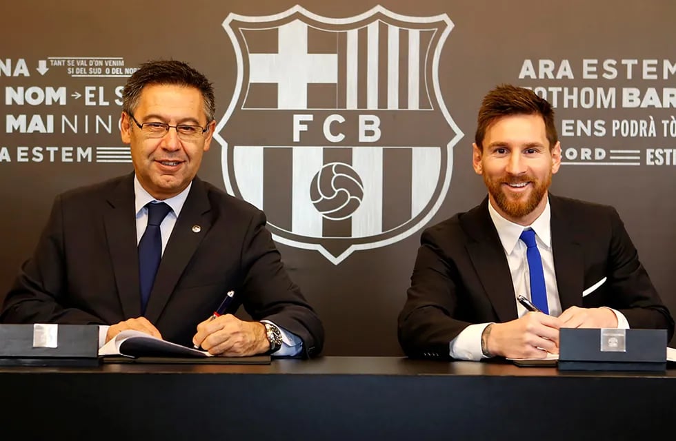 Messi acabó con el suspenso y firmó su renovación del contrato con el Barcelona