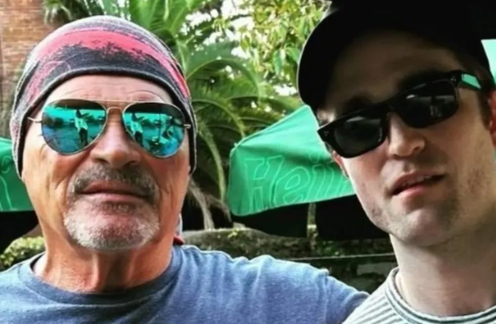 Alfa se encontró fortuitamente a Robert Pattinson y subió una foto a su Instagram. Gentileza: Clarín.