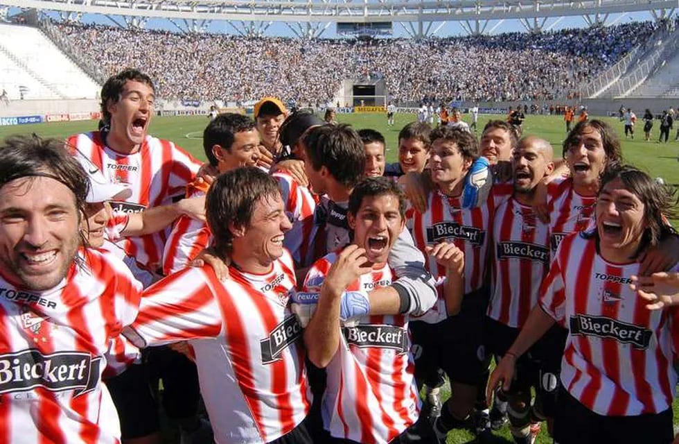 Un 15 de octubre de 2006, Estudiantes de La Plata le propinaba una goleada histórica a Gimnasia en el clásico platense por 7-0. Irrepetible. / Gentileza.