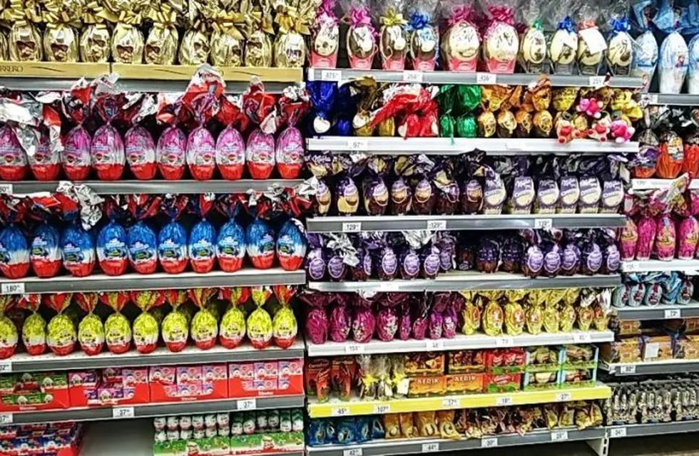 Si se eligen las marcas más conocidas y huevos de Pascua con decoraciones temáticas o sorpresas en su interior, el precio por kilo puede llegar a rozar los $30 mil