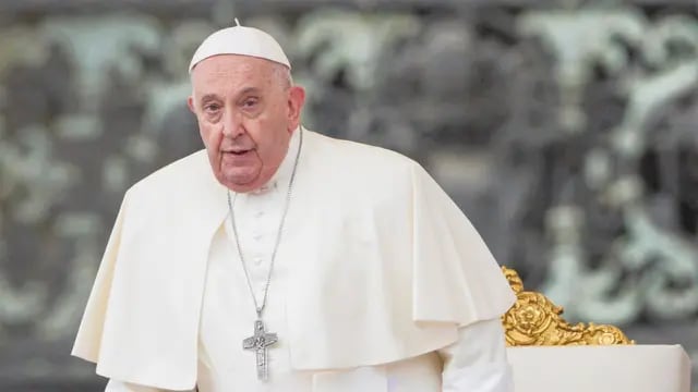 El Papa Francisco vuelve a estar en el centro de la polémica.