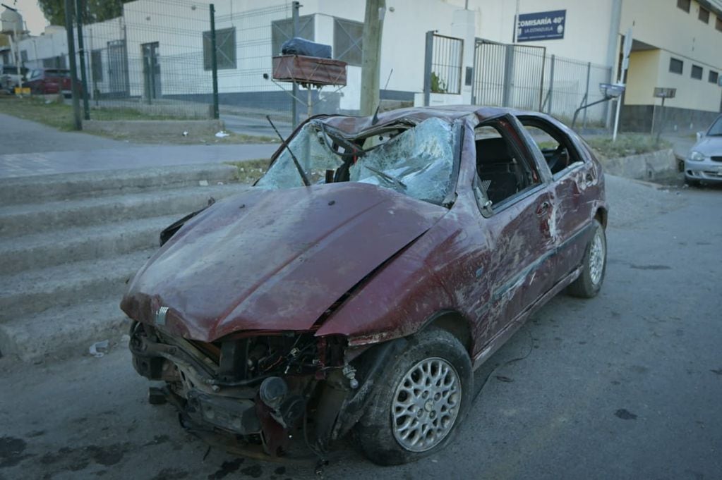 Así quedó el Fiat Palio tras el incidente en Godoy Cruz - 