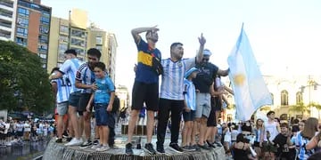 En fotos: festejos en Córdoba por el triunfazo de Argentina ante México