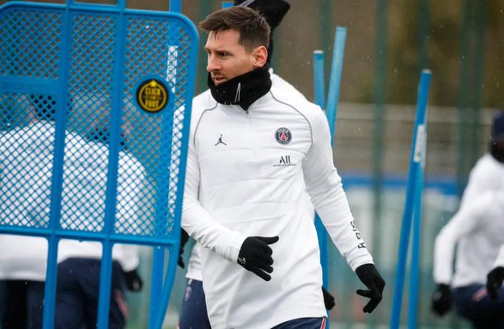 Messi fue convocado para el encuentro de este miércoles en medio de un par de contagios de Covid-19 en el PSG.
