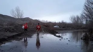 Fotos y videos: así trabaja la Cruz Roja en las zonas más golpeadas por las inundaciones en Neuquén. Foto: Cruz Roja Argentina