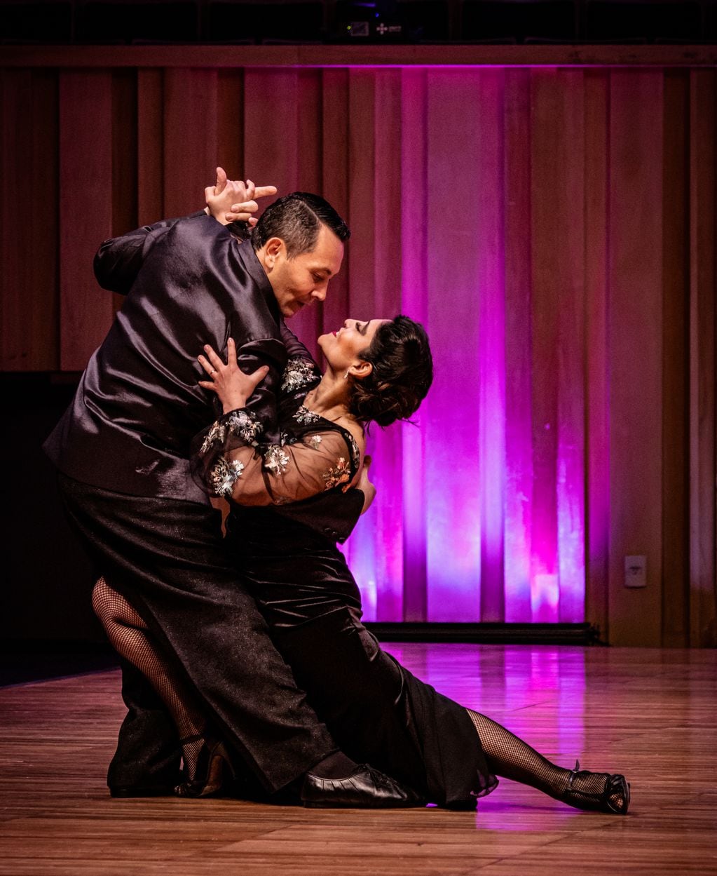 Paola Valdivia y Javier Jofré, bailarines mendocinos que llegaron dos veces a la final y participan desde 2010 del Mundial de Tango