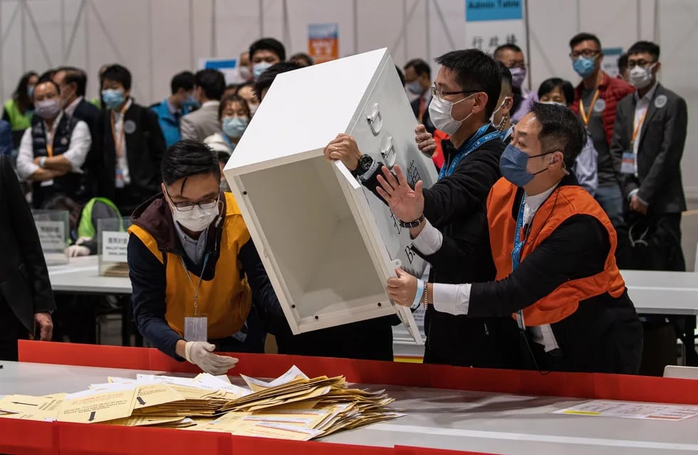 Bajísima participación en las elecciones de Hong Kong