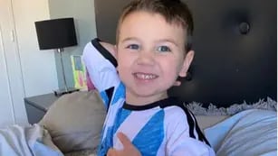 Vicente, el nene de 2 años que ama a Messi y se sabe el plantel de Argentina de memoria