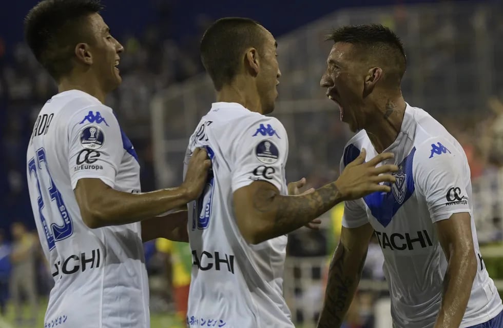 Vélez venció 1-0 al Aucas ecuatoriano en ida de primera fase de Sudamericana