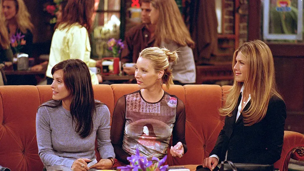 Los looks de las chicas de Friends que impusieron moda este 2023.