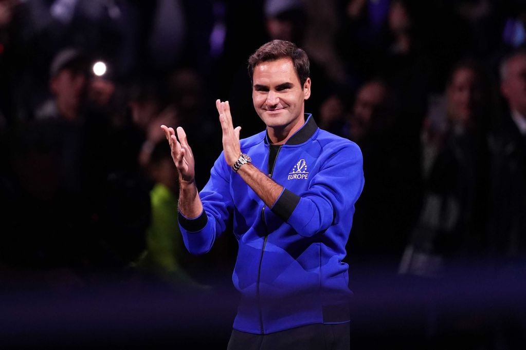 La última función de Roger Federer, en la Copa Laver, en Londres. (DPA)