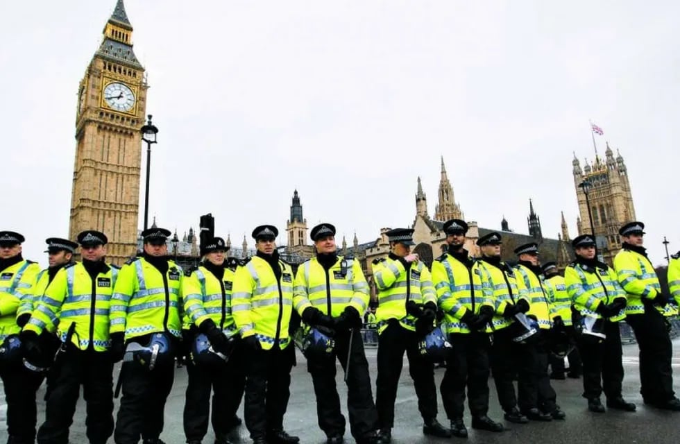 La policía inglesa borró por error 400.000 historiales criminales