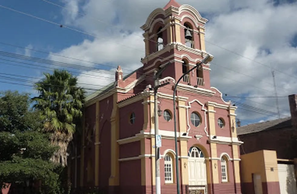 Parroquia Santa Rosa de Lima, en General Güemes, Salta