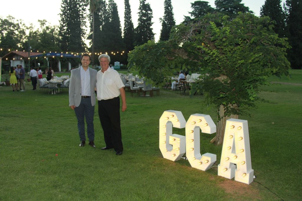 Lucas Melián (gerente del club) y Gustavo Cañada (capitán de cancha).