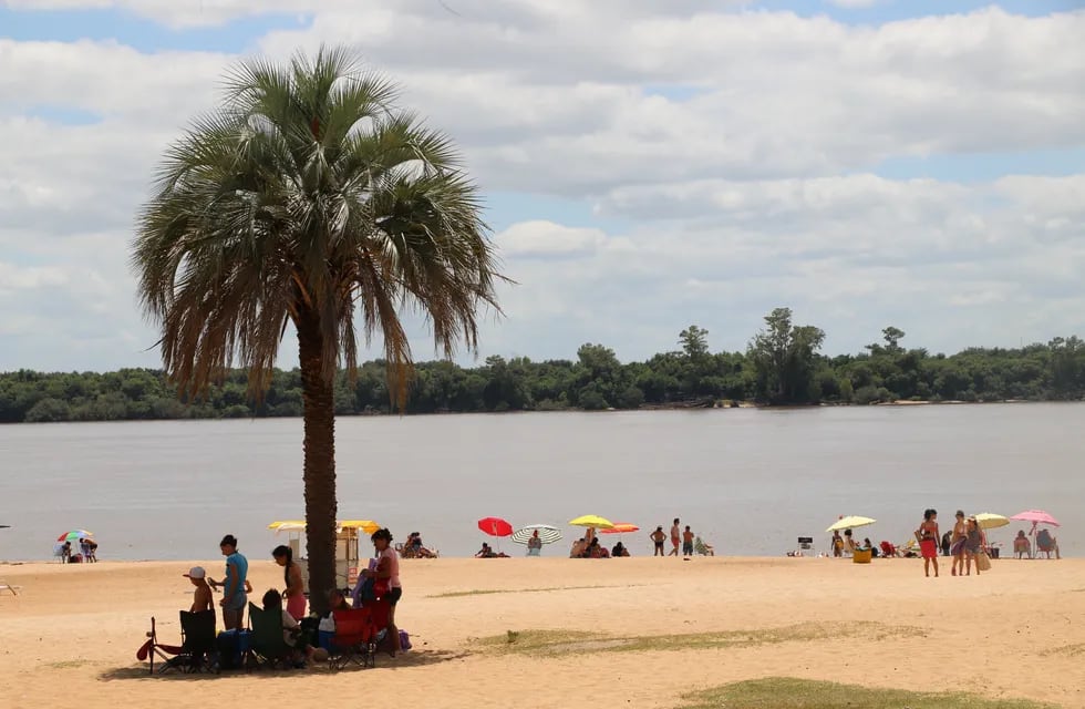 Colón: río, termas y diversión