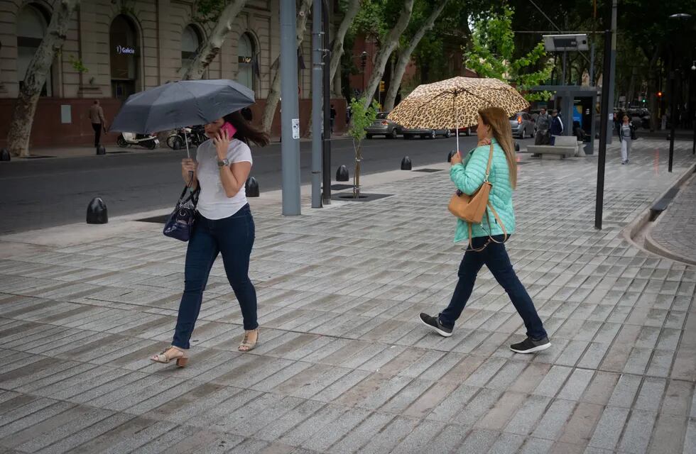 Caluroso y con lluvia: así es el pronóstico para el lunes en Mendoza