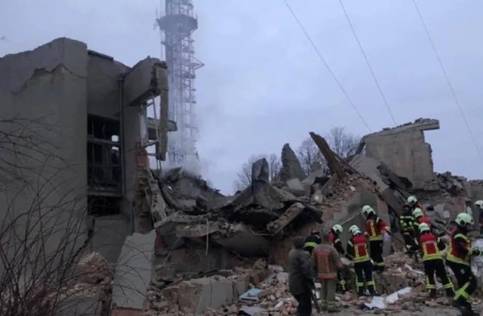 El Ejército ruso bombardeó una torre de televisión. Nueve personas murieron y otras nueve resultaron heridas.