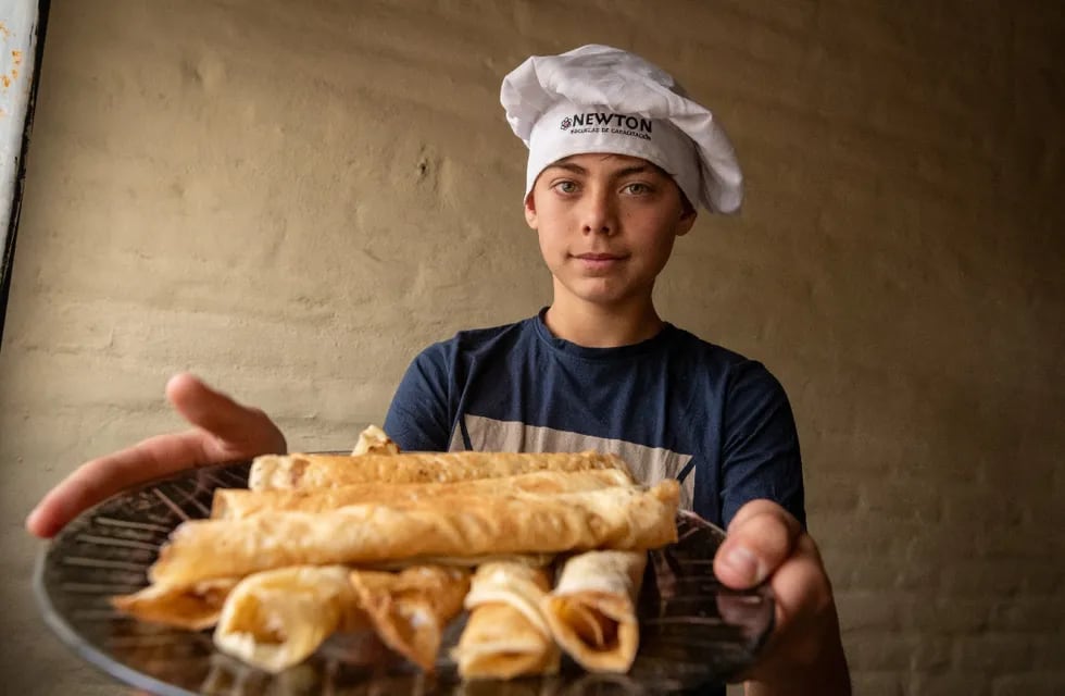 Pablo Farina tiene 14 años y desde muy pequeño trabaja en un emprendimiento propio. | Foto: Ignacio Blanco / Los Andes