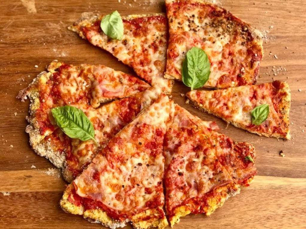 La receta de la pizza casera más deliciosa y sin horno