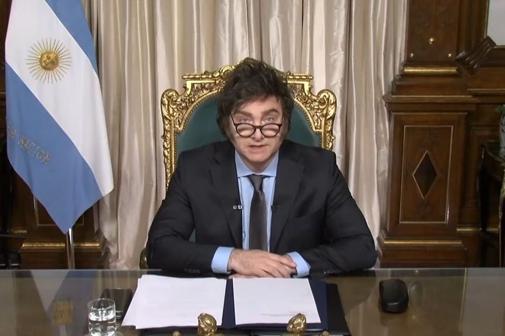 El presidente Javier Milei en la última cadena nacional del año 2023. (Captura)