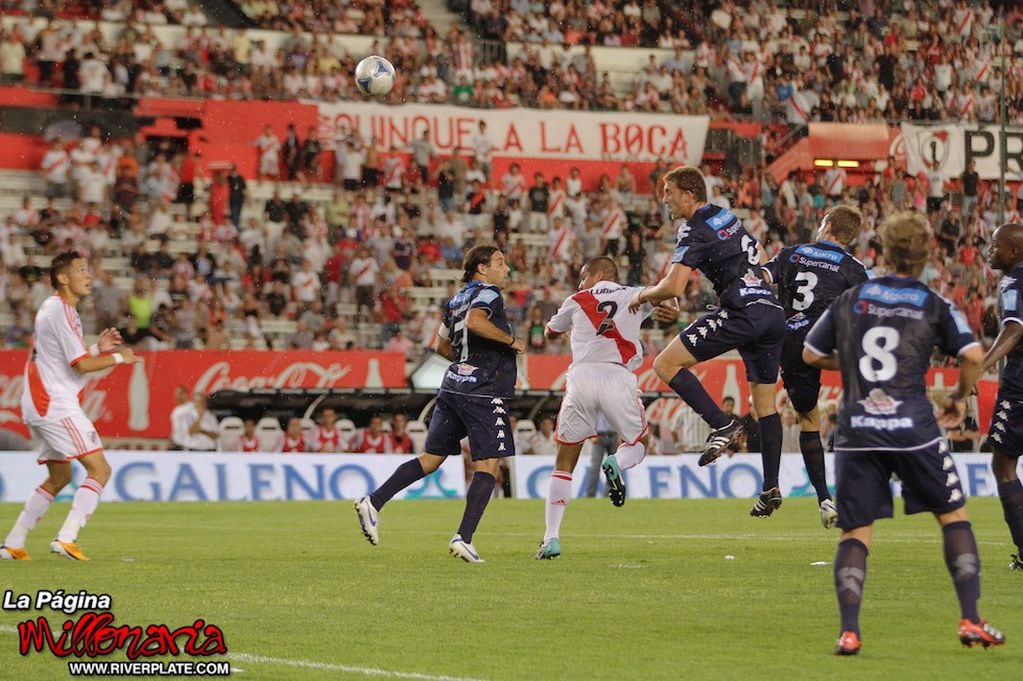 Independiente Rivadavia se cruzó a River en el Nacional B.