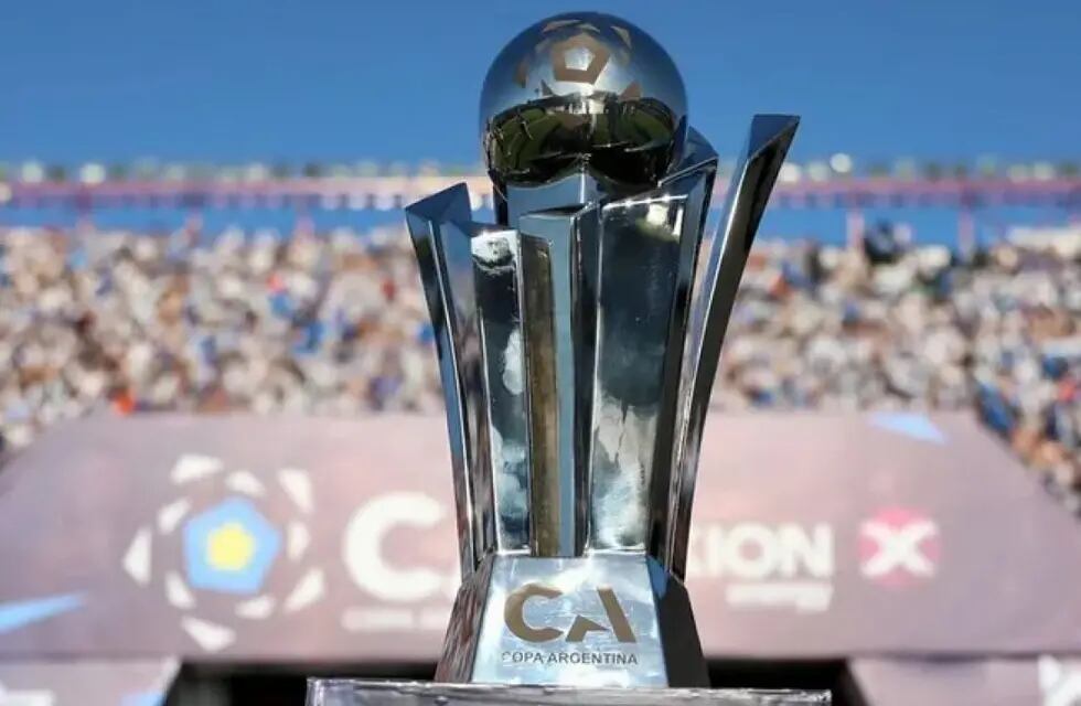 La Copa Argentina 2024 contará con cuatro mendocinos desde 32avos: Godoy Cruz, Independiente Rivadavia, Deportivo Maipú y Gimnasia y Esgrima. / Copa Argentina