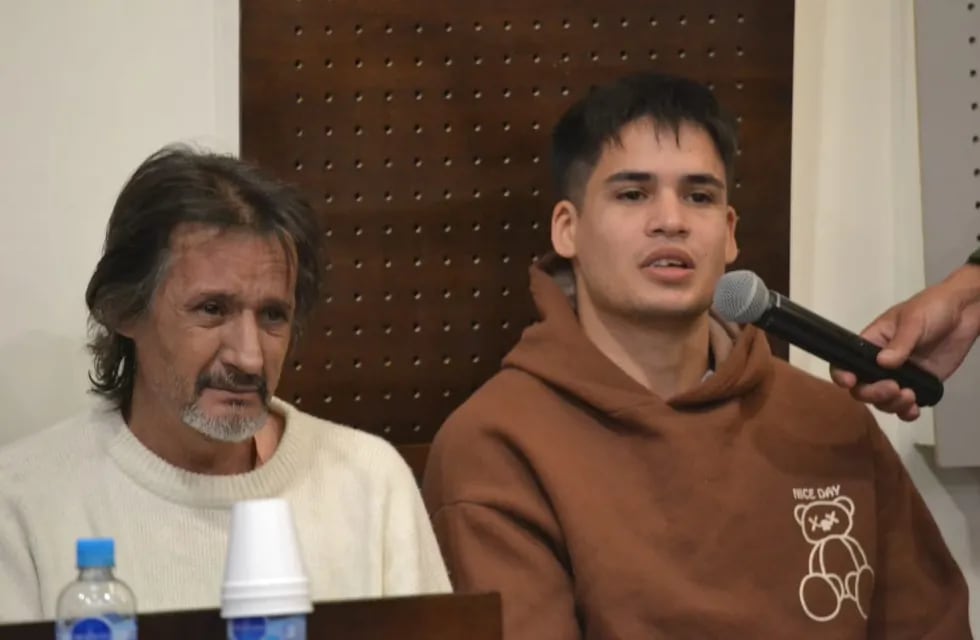 Fabián D’agostino (53) y su hijo, Axel D’agostino (23), condenados por el asesinato de los hermanos Franco y Kevin Álvarez. | Foto: prensa Poder Judicial.