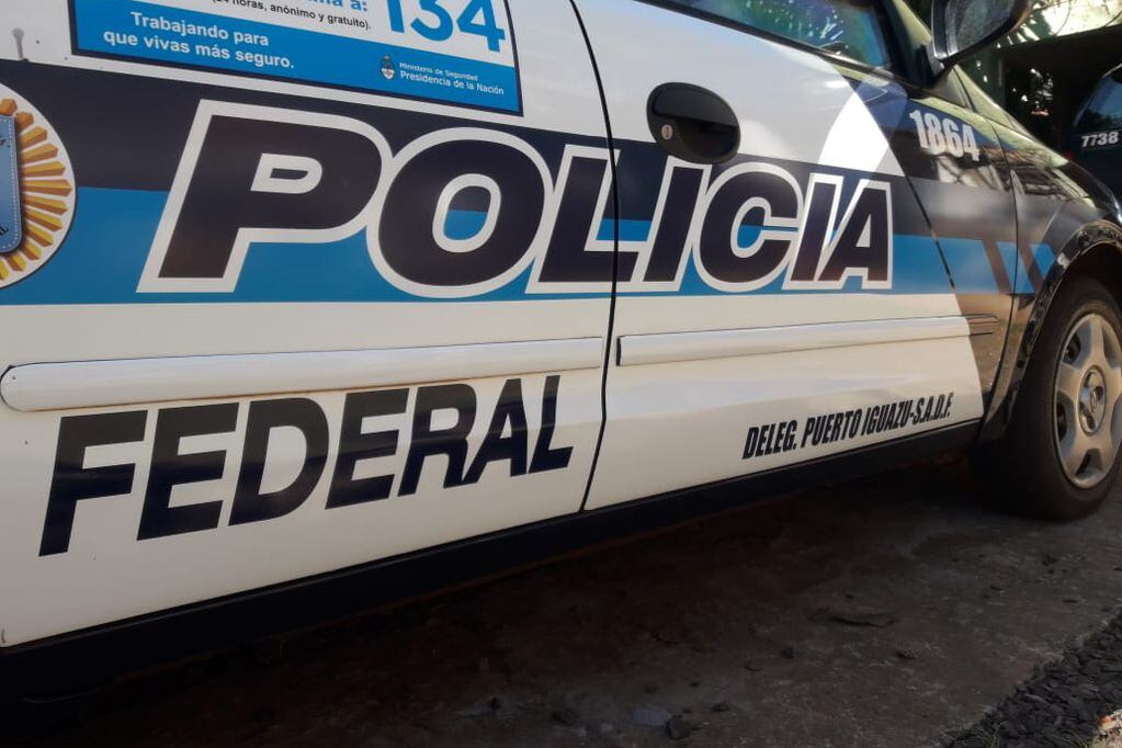 Dos efectivos de la Policía Federal fueron condenados por negligencia al no guardar bien un revólver secuestrado.