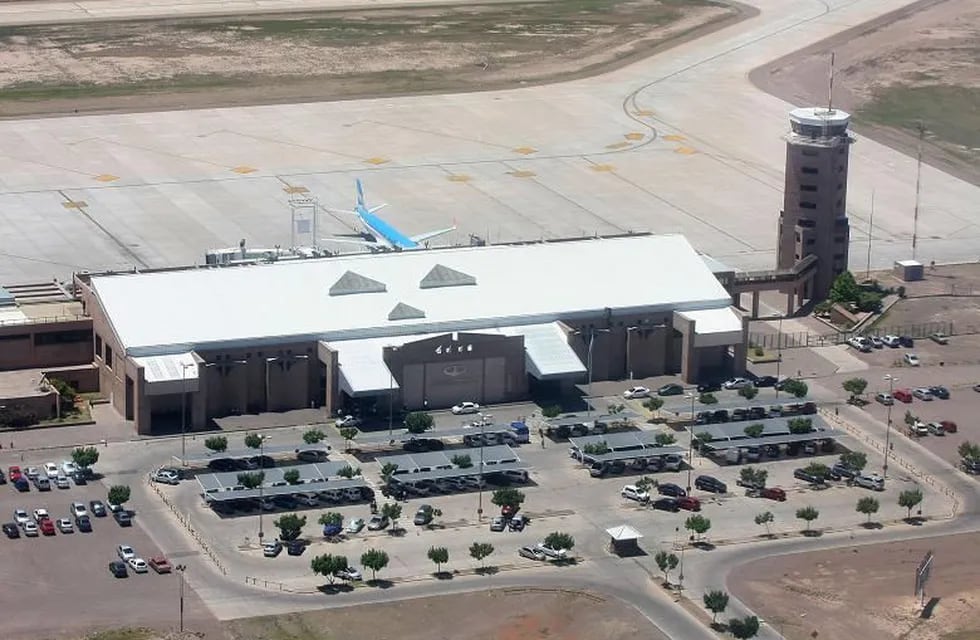 Investigan posible caso de trata detectado en el aeropuerto de Mendoza
